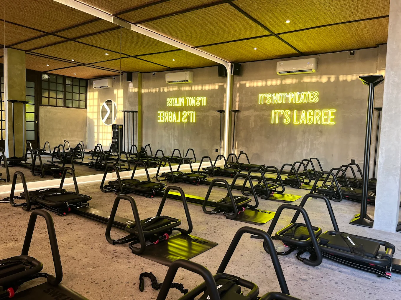 Kysko Bali studio with tropical setting